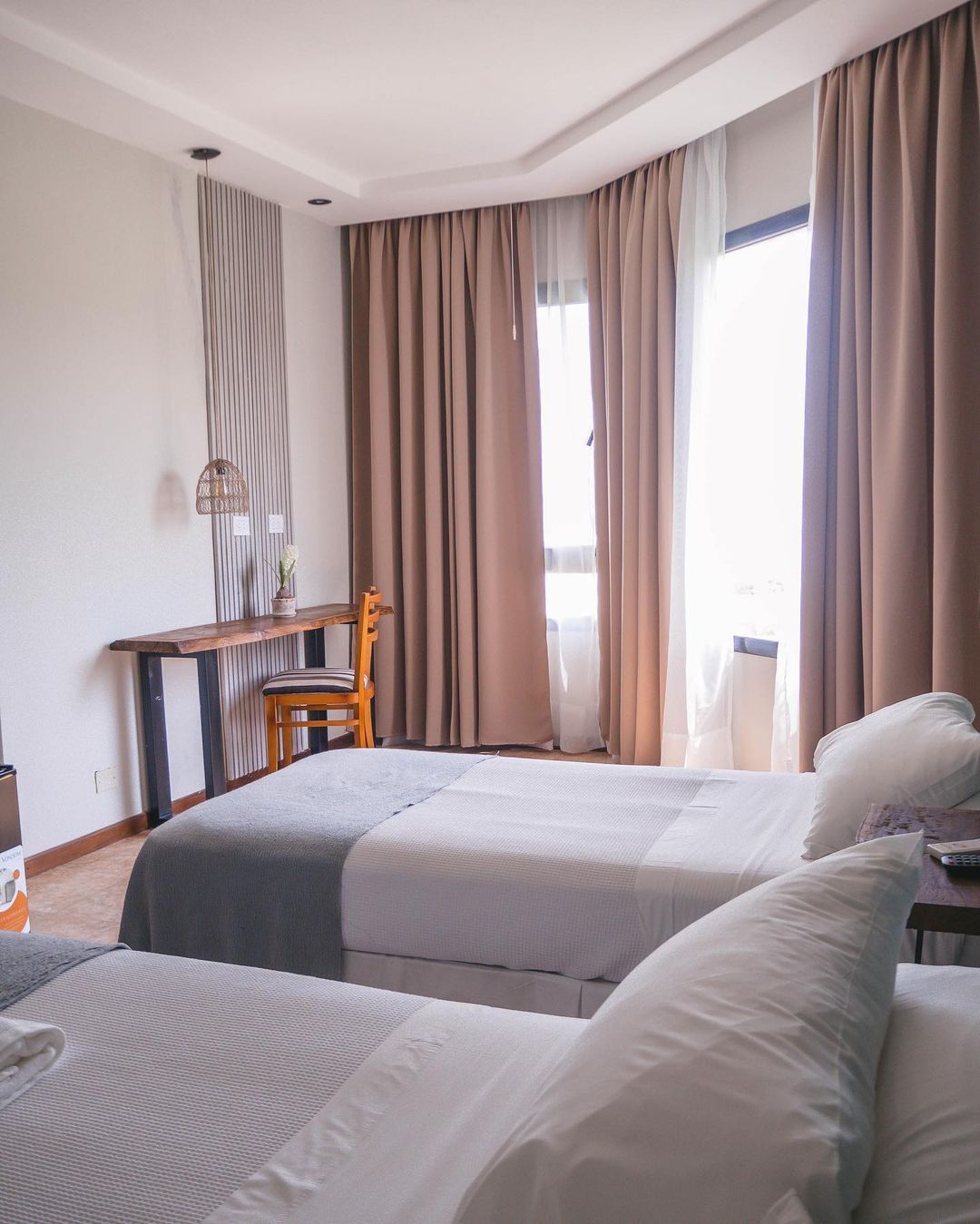 hotel_tramonto_alojamiento_empedrado
