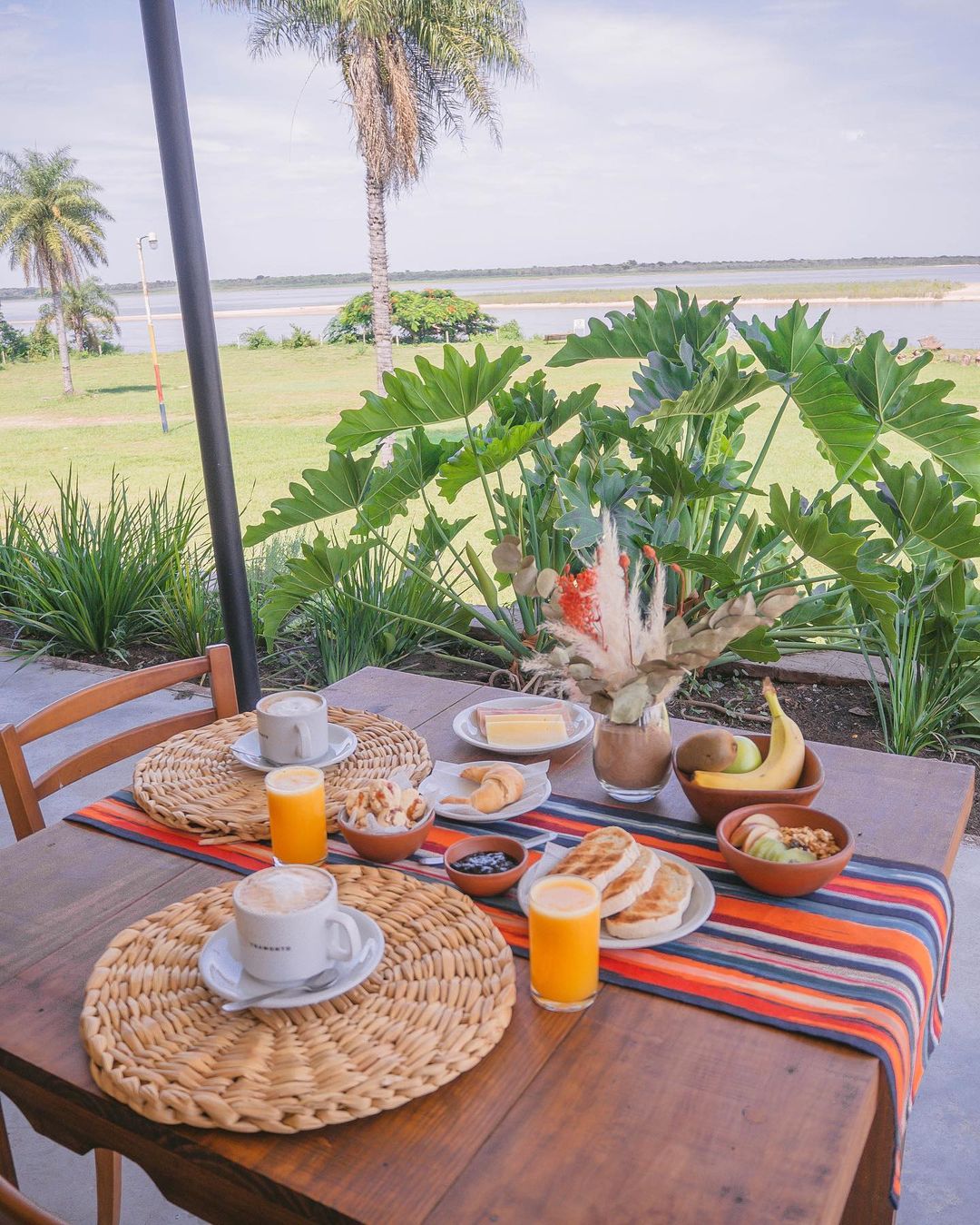 hotel_tramonto_alojamiento_empedrado